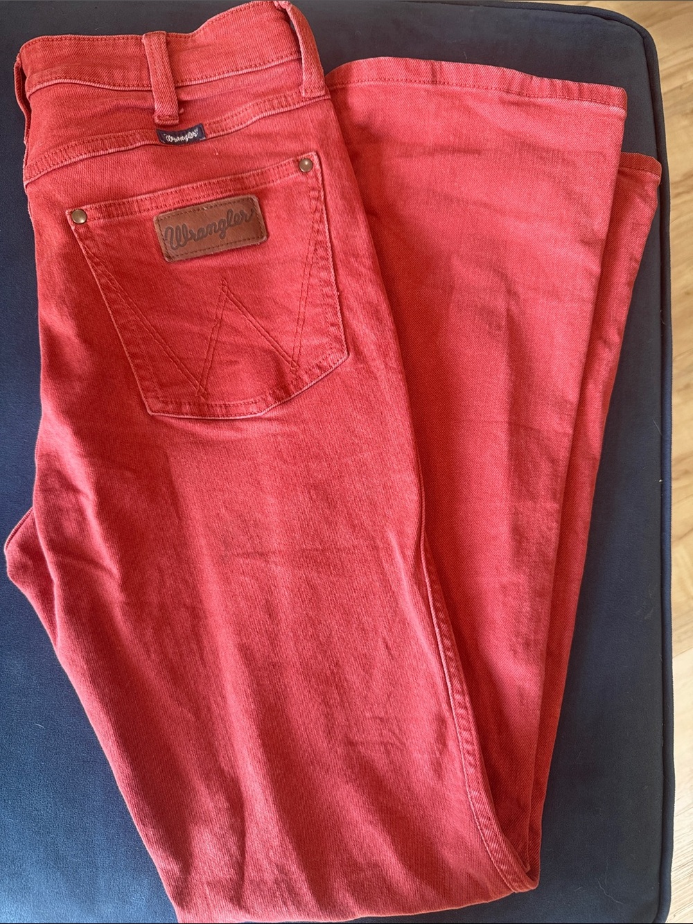 Wrangler Retro Women's Red/Dark Rust Bootcut Jeans